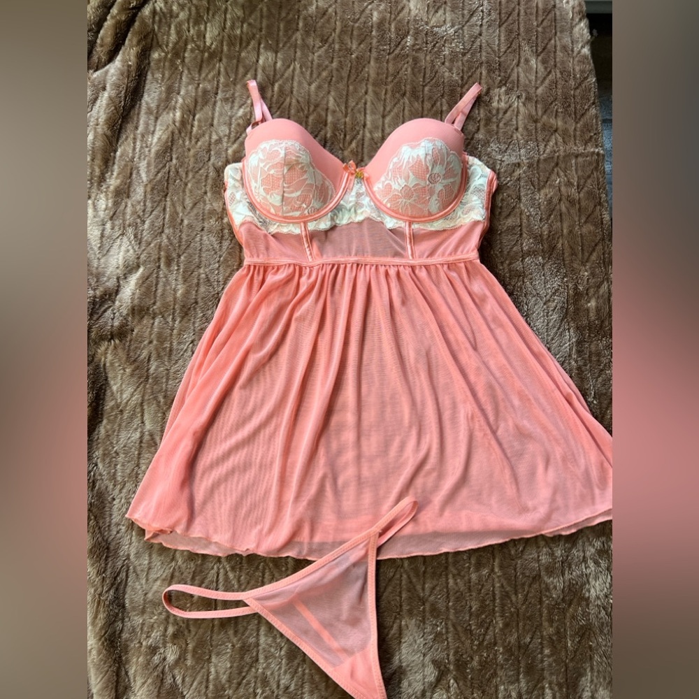 Set of 3 Daisy Fuentes Lingerie